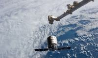 اليوم: مركبة النقل Cygnus تنفصل عن المحطة الفضائية الدولية بعد انتهاء مهمتها