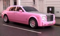 سيارة الأميرة السعودية محط انظار اللندنيين