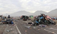 سائق حافلة غلبه النعاس يتسبب بكارثة في البيرو