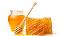 فوائد العسل كثيرة جدا ومتنوعة