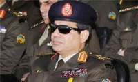 الرئيس المصري يرقي وزير الدفاع السيسي الى رتبة مشير