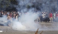 قتيلان و20 مصابا في اشتباكات بين الاخوان ومناصرين للجيش بمصر