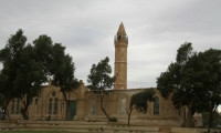 الكشف عن إقامة متحف إسرائيلي بمسجد في بئر السبع