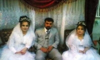 أم أردنية تزوج ابنها الوحيد بعروسين في ليلة واحدة
