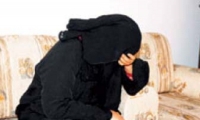 شاب يشوه وجه امرأة بماء النار في مكة لرفضها الزواج منه