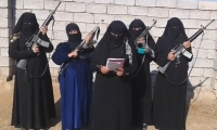 صحراء.. أوّل فتاة يهوديّة فرنسيّة تنضم الى مقاتلي داعش بعد اعتناقها الاسلام وارتدائها الحجاب
