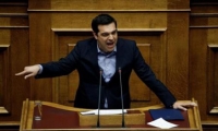 البرلمان اليوناني يقر إصلاحات في معاشات التقاعد والضرائب بعد نقاش حاد
