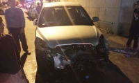 ثلاثة اصابات احداهما متوسطة في حادث طرق في جلجولية 