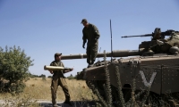 المرصد السوري: مقتل 10 جنود سوريين على الأقل في الغارات الإسرائيلية على الجولان