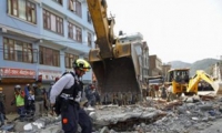ارتفاع عدد ضحايا زلزال الإكوادور إلى 238 قتيلا