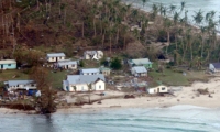 17 قتيلا على الأقل في إعصار عنيف في جزر فيجي 