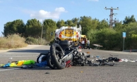 اصابة سائق دراجة نارية بجراح بالغة في  حادث طرق