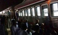 مقتل 8 وإصابة 8 في حادث تصادم بين قطار وسيارة في مصر