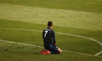 رونالدو يهدر ركلة جزاء ليتعادل ريال مدريد 1-1 في ملقة
