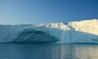 الجزر القطبية هي المكان المثالي لمشاهدة الكسوف