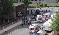 سيارة مفخخة تستهدف مركزاً للشرطة في تركيا