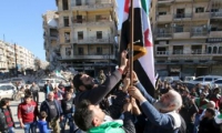 غارة جوية تصيب سوقا في سوريا 