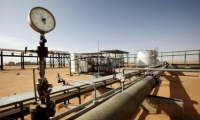 اشتباكات بين متشددين وحراس قرب ميناء البريقة النفطي في ليبيا