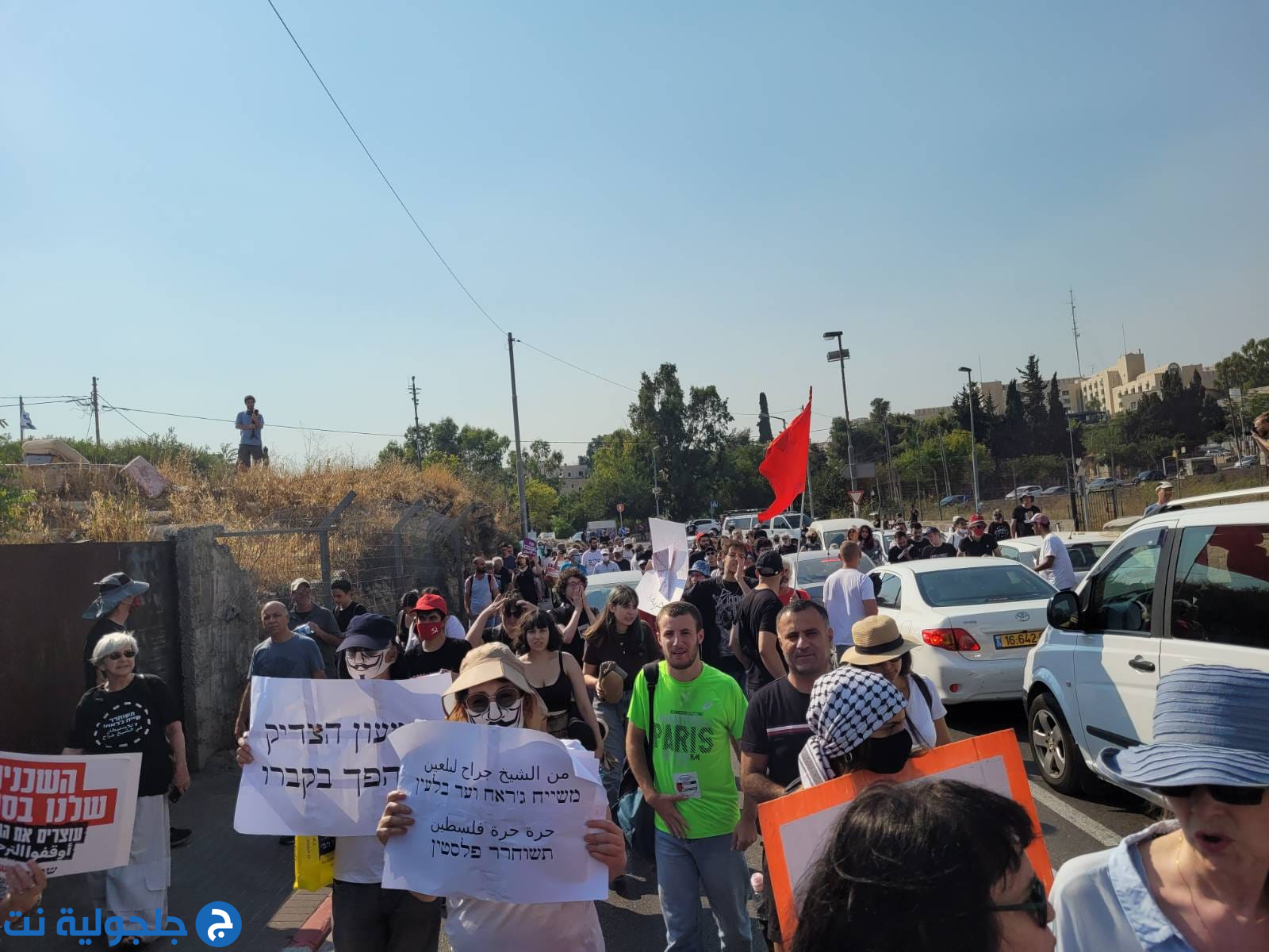 مظاهرة احتجاجية أمام حي الشيخ جراح