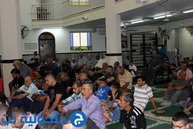 صور خطبة وصلاة العيد من مسجد ابو بكر الصديق