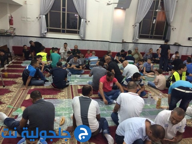 إحياء ليلة السابع والعشرين من رمضان في المسجد البخاري 