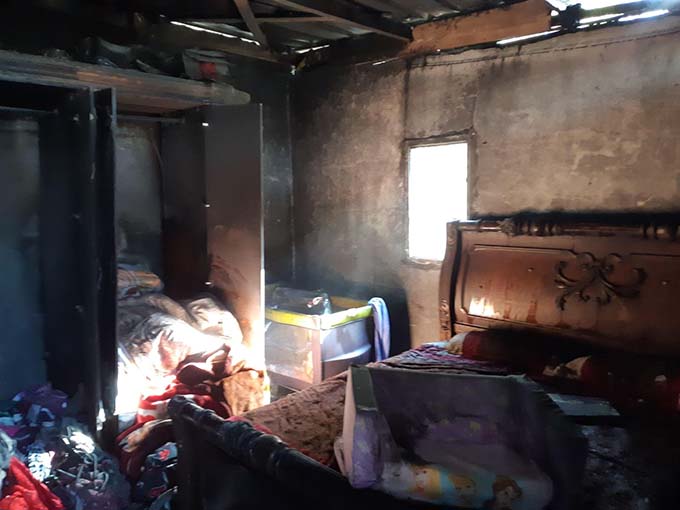 حريق في منزل وإصابة 3 طفلات وأمهن