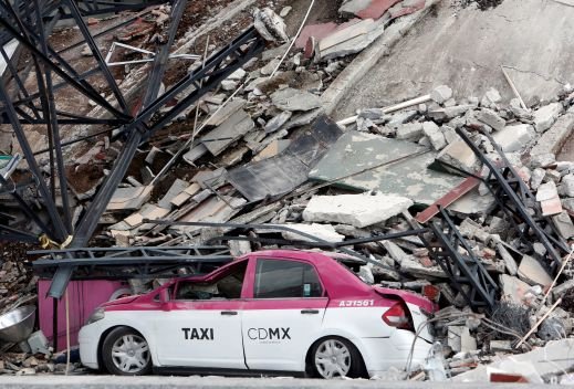 ارتفاع حصيلة قتلى زلزال المكسيك إلى 248 قتيلًا 