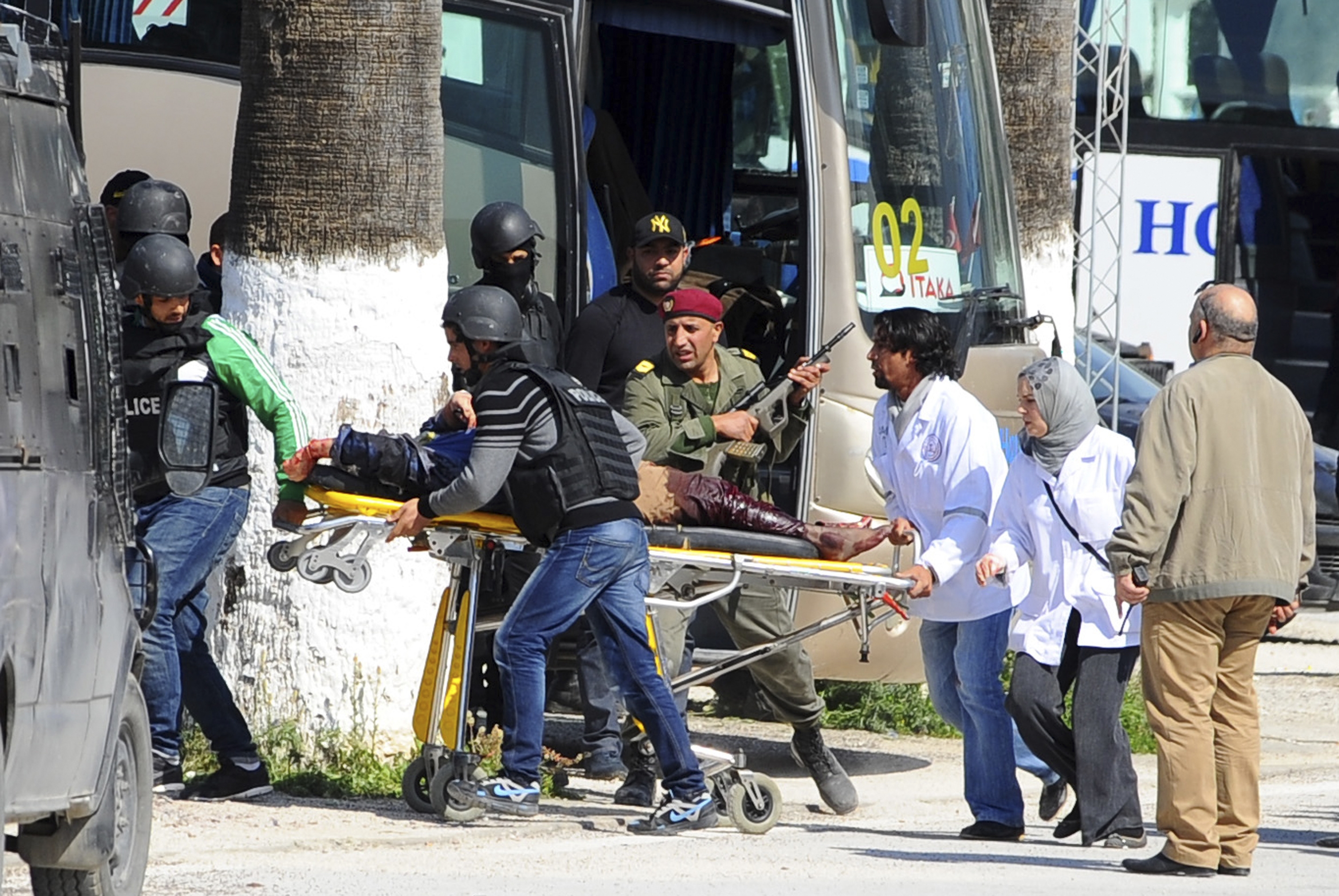 تونس.. الكشف عن هوية إرهابيي مذبحة باردو